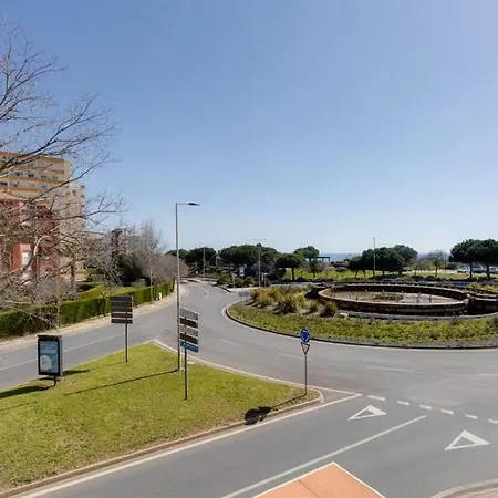 Rocha E Vau 2 * Portimão