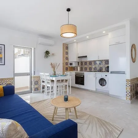 Rocha E Vau 2 * Portimão