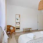 Rocha E Vau 2 شقة *